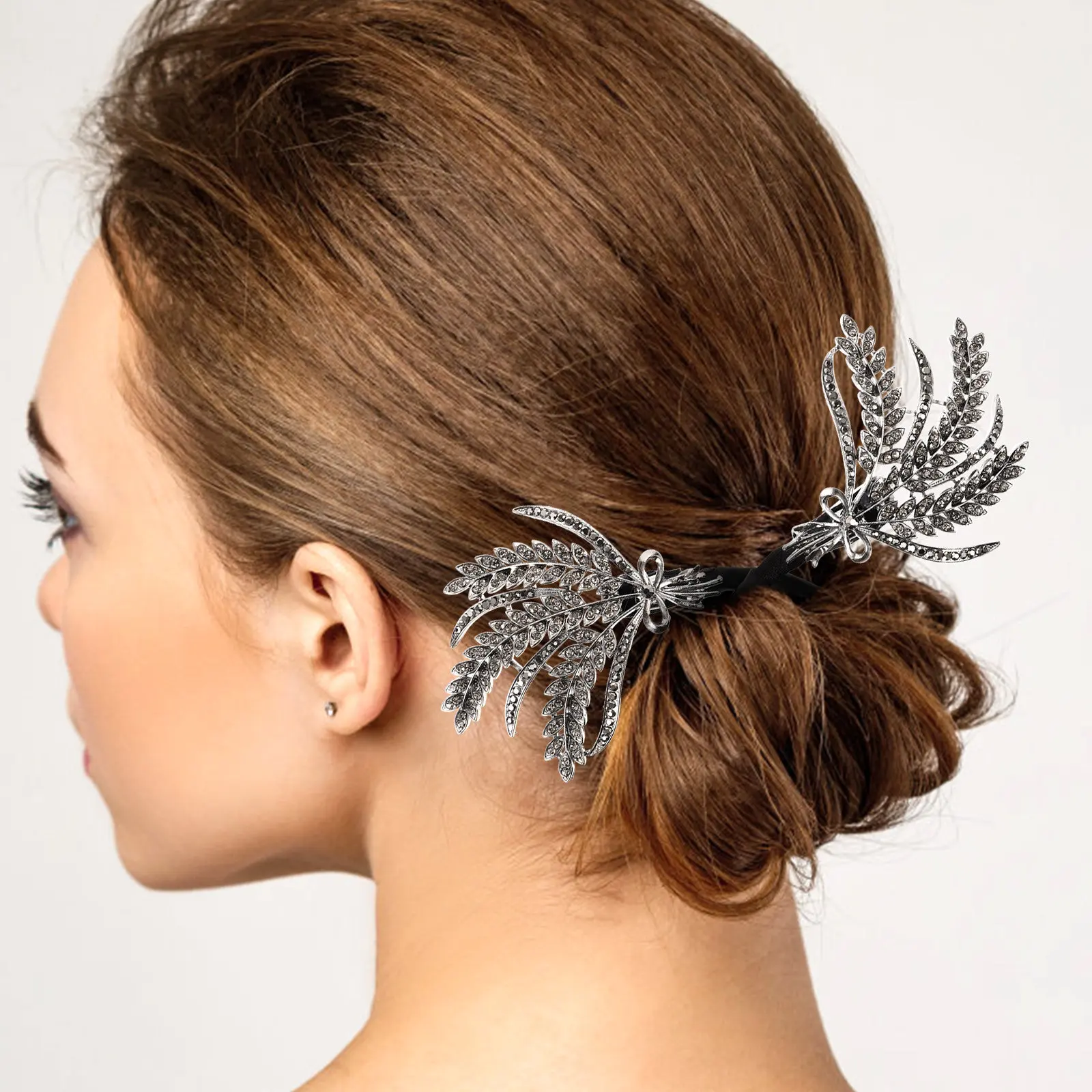 

Элегантный формирователь пучков для волос, стильный аксессуар для создания модных причесок, простой инструмент для создания трендовых пучков, ленивый формирователь пучков.