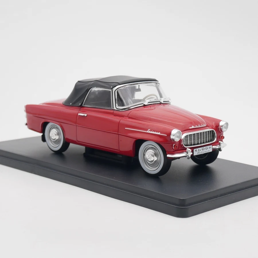 Toy Vehicle Collection Ixo 1:24 SKODA FELICIA CABRIO 1959 Diecast Car Model