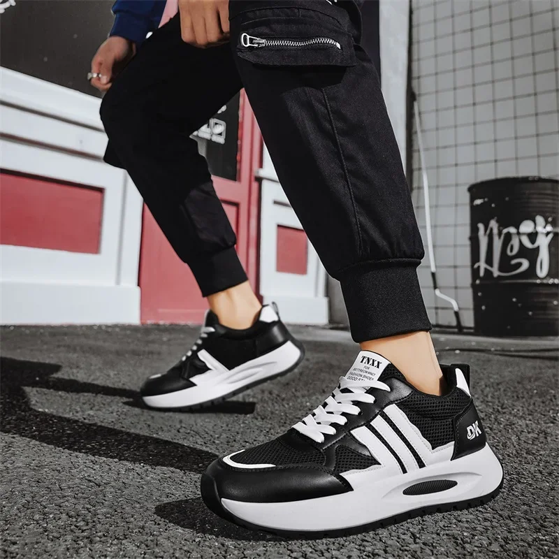 Nieuwe Casual Sport Mans Sneakers Heren Ademende Schoenen Voor Heren Zacht Comfortabel Wandelen Studenten Platform Mode Mannen Sneaker