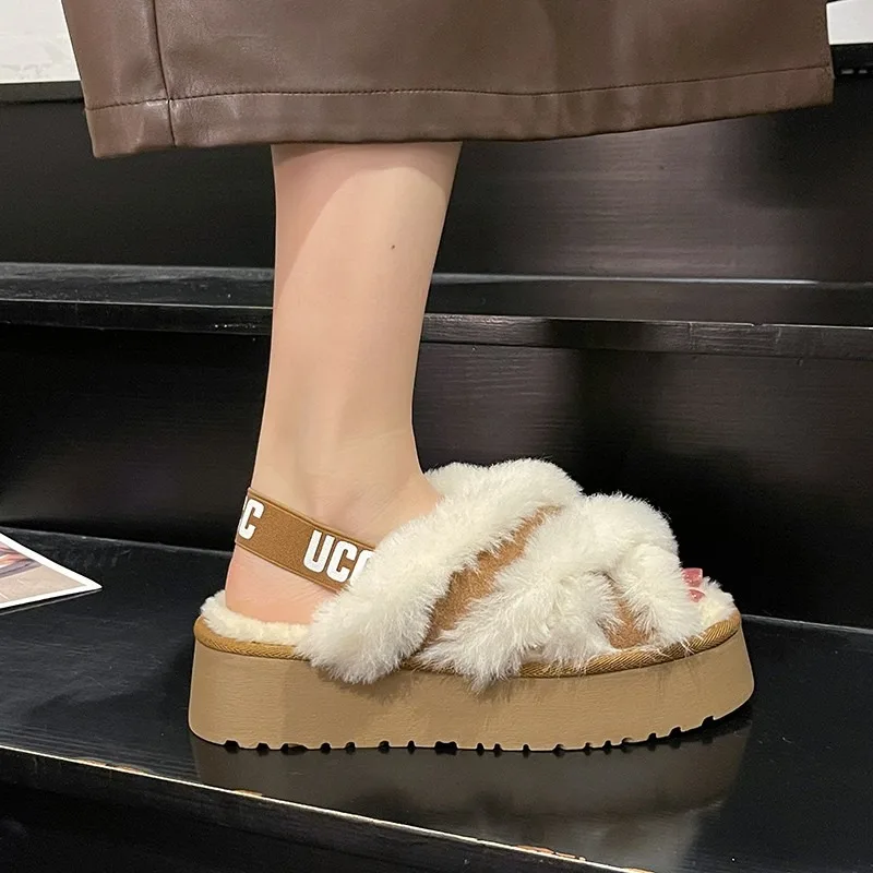 New Winter UGG Fashion Slippers Genuine Leather and Fur Buckle Fur Slippers Daily All-match Height-enhancing Women\'s Shoes