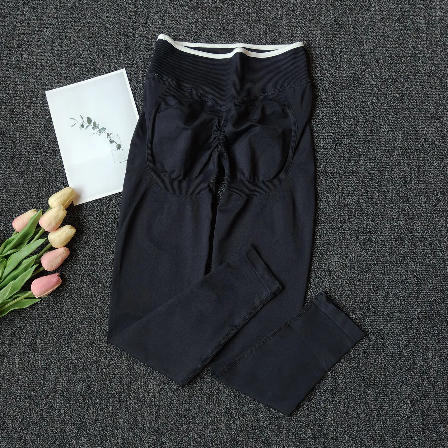 Nahtlose Yoga-Leggings für Damen, mittlere Taille, Push-Up, Fitness-Laufhose, hochelastisch, Hüftlift, Pilates, Gym, Sport-Leggings – Detail 3