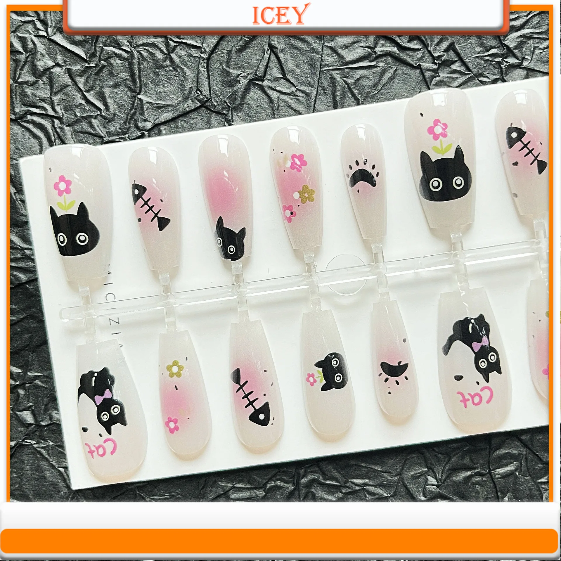 Czarny kot Press on Nails Powder Blusher Kitten Wearing Nail Cartoon Finished Product with Seal Cute Prefabricated Nail Piece