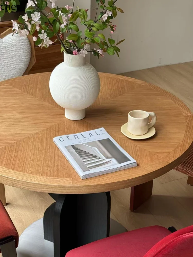 Mesa redonda de comedor H5.26, tamaño mediano, estilo antiguo, de madera maciza.