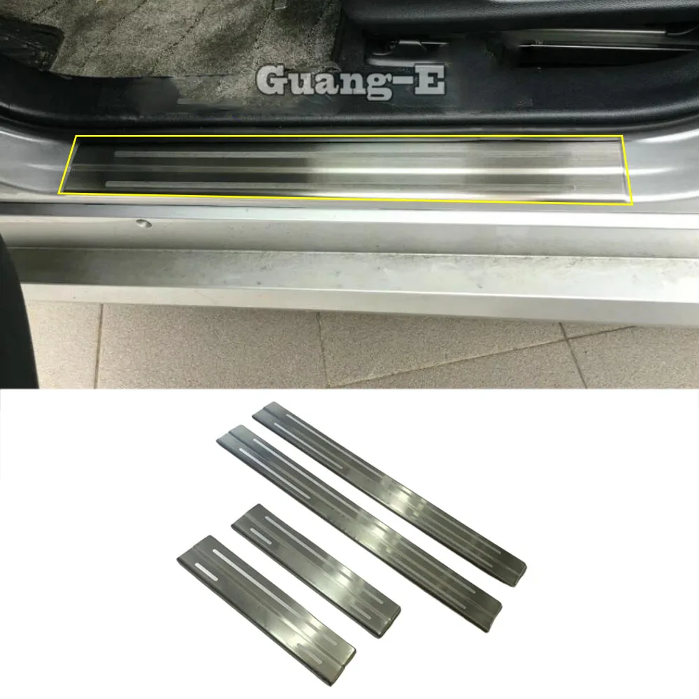 

Накладки на пороги из стали (4 шт.) для Toyota Prius PHV 2017-2020