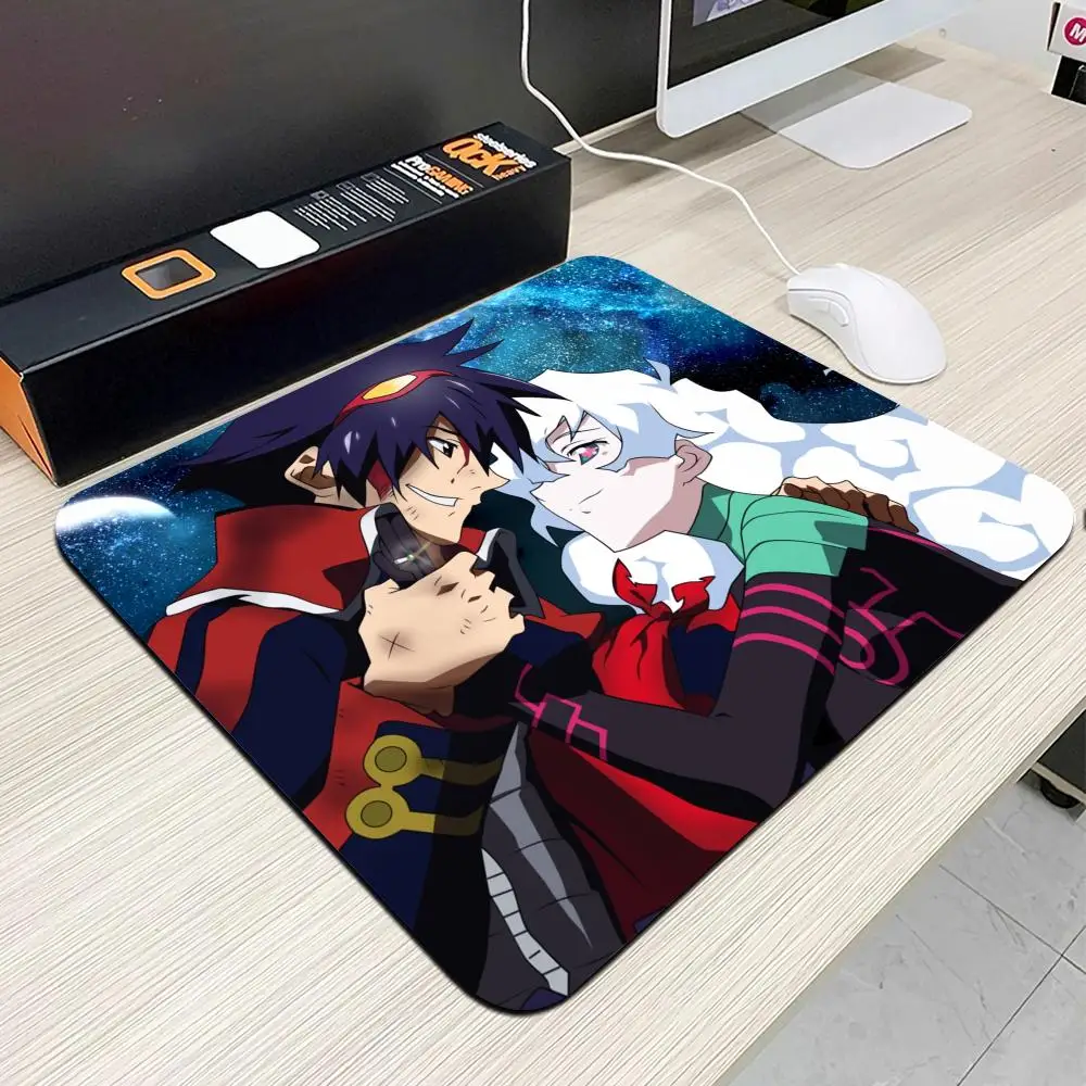 

Gurren Lagann Mouse Pad Small Office Table Mats Computer Accessories Washable Non-slip Rubber with Precision Lock Edge