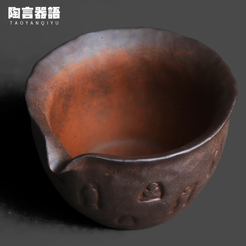 Rough pottery old rock clay relief Buddha hand holding split tea cup pure hand kneaded coffee wine level split cups