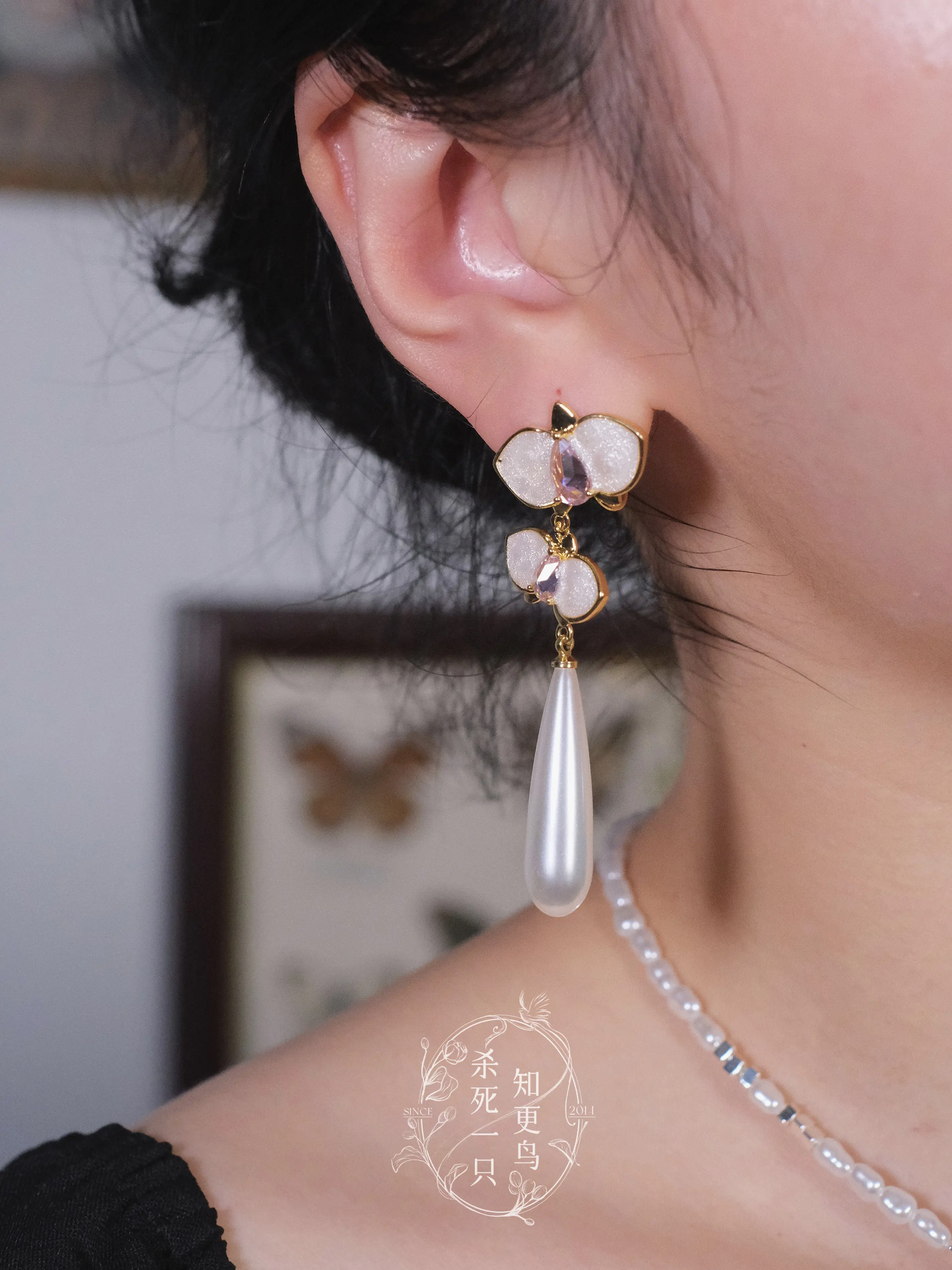 Chinese Style Hanfu Matching Phalaenopsis Enamel Mother Of Pearl Long Drop Earrings 14k Real Gold Plated 925 Silver Stud Clip On