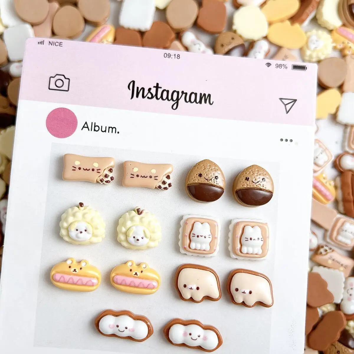 20 قطعة مقلد لطيف مبتسم البسكويت كوز الصنوبر مسمار الفن السحر ثلاثية الأبعاد الإبداعية دوريان هوت دوج مختلط مسمار الزينة DIY بها بنفسك دبوس الشعر الأظافر