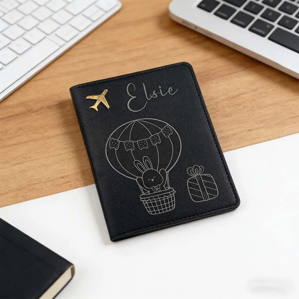 

Персонализированная обложка для паспорта с именем, подарок для папы, кожаный чехол для паспорта с гравировкой, незаменимый аксессуар для путешествий (1 шт.)