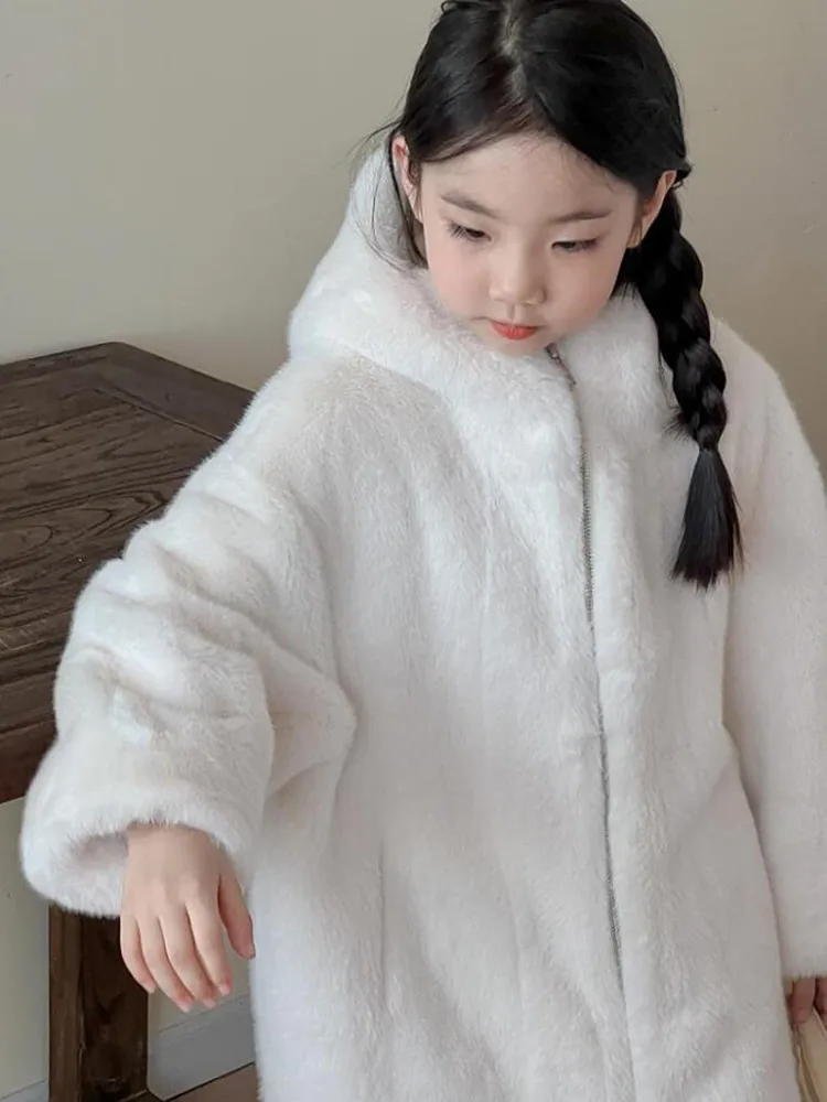 2024 Winter New Children\'s Faux Fur Jacket Imitation Mink Fur Coat Girls Warm Hooded Overcoat A4230