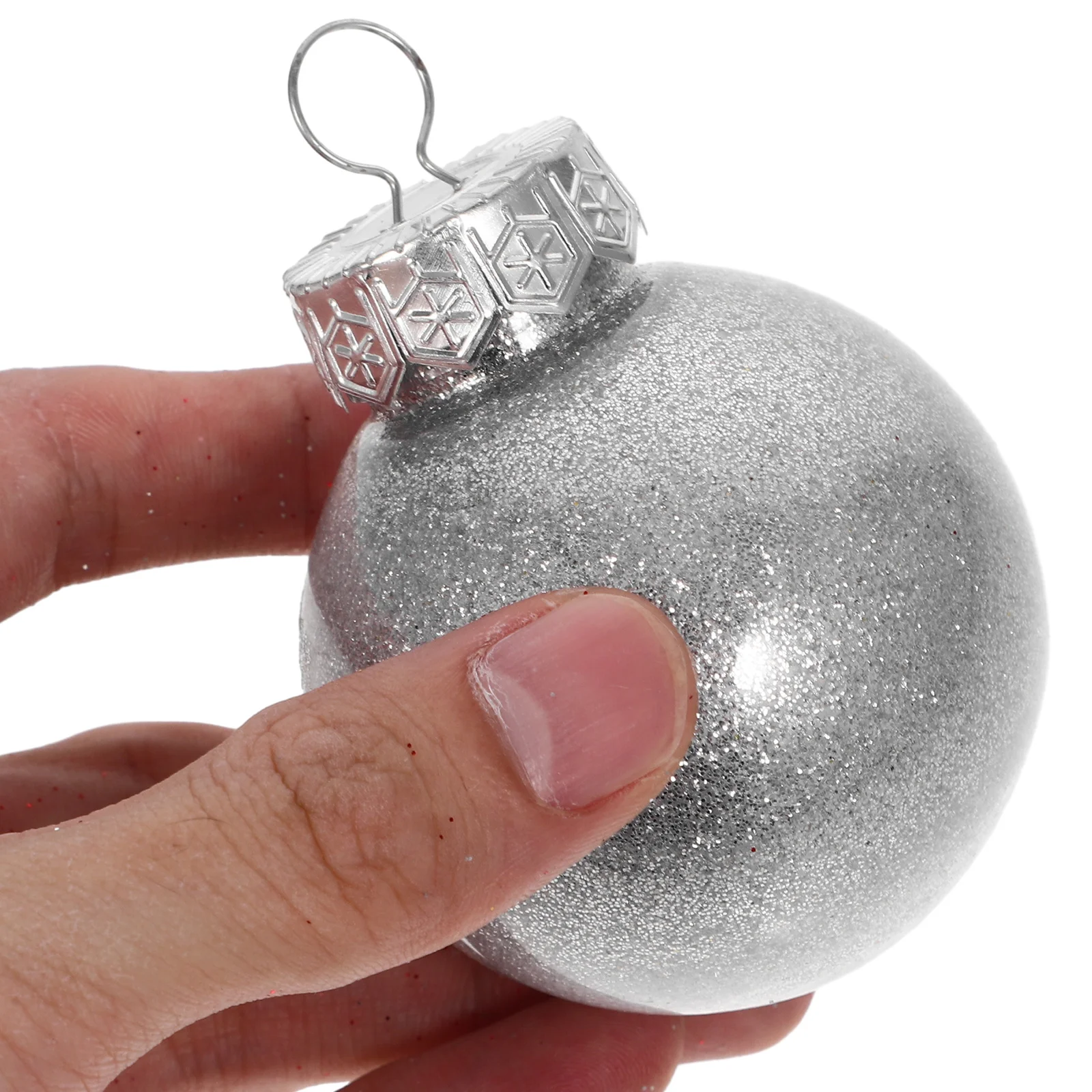 

30Pcs Christmas Tree Hanging Balls Traditional Xmas Ball Ornaments Elegant Holiday Tree Decorations Xmas Party Supplies