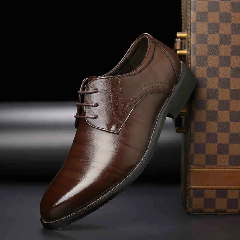 Luxury Mens Oxford Dress Shoes Genuine Leather Handmade Suede Wingtip Lace Up Formal Shoes Mens Wedding Party Oxford Footwear