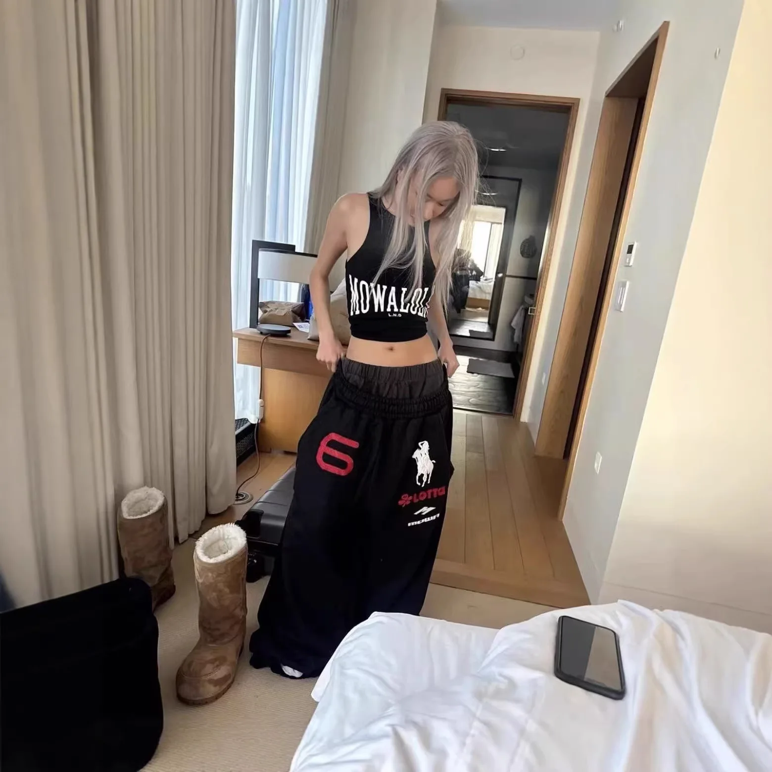 

Mowalola Angel Battle Spurs Embroidered Wide Leg Pants Loose Fit Fitness Joggers for Men and Women, Couple Style