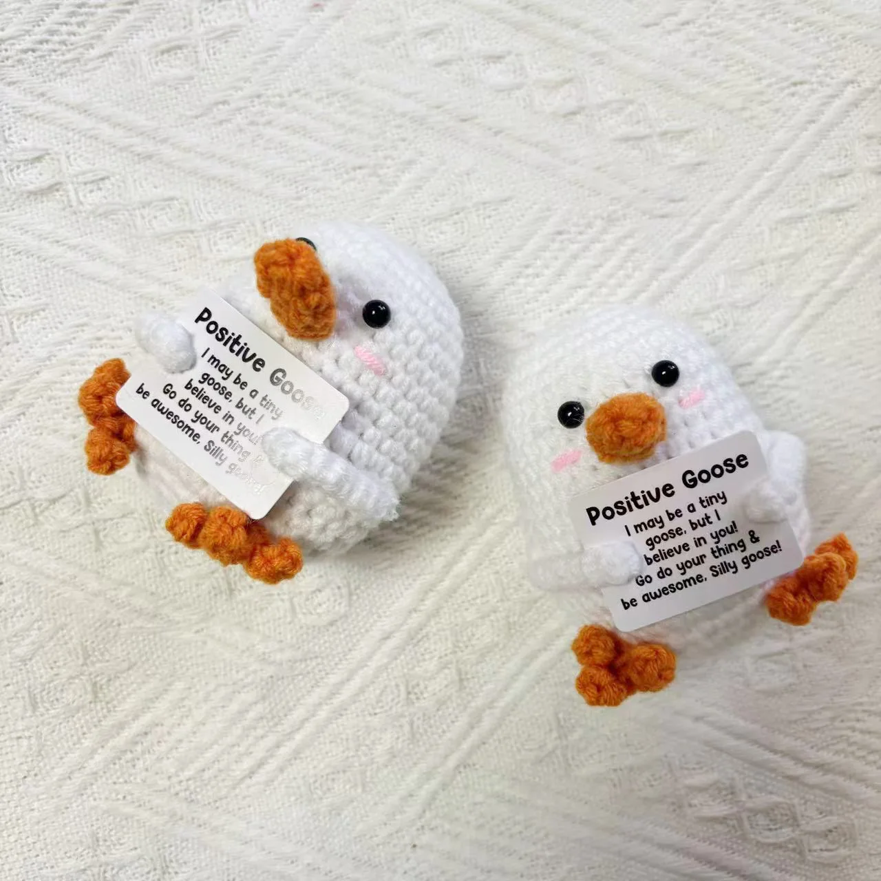 Cute Crochet Emotional Support Goose Hug Doll Desktop Ornament Funny Handwoven Kintted Goose Bird Doll Home Room Decoration