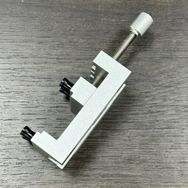 1PC Small Precision Mini Vise Workbench Walnut Fixed Fixture Multifunctional Aluminum Alloy Vise Accessories Motherboard