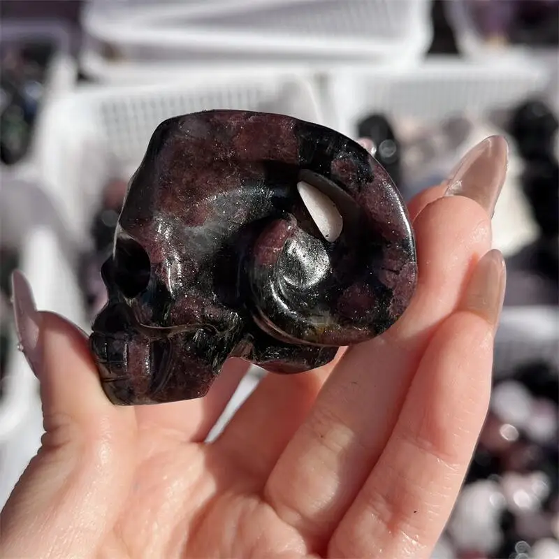 Natural Garnet Demon Skull Carving Healing Fengshui Stone Reiki Home Room Decoration Holiday Gift 1PCS
