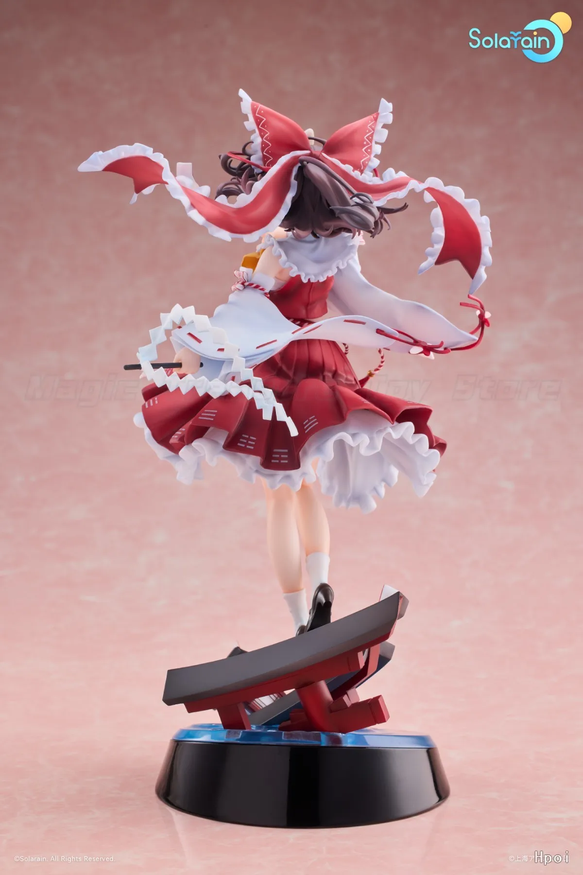 

В наличии: Solarain Toys Project Hakurei Reimu The Beautiful Witch in The Paradise, масштаб 1/7