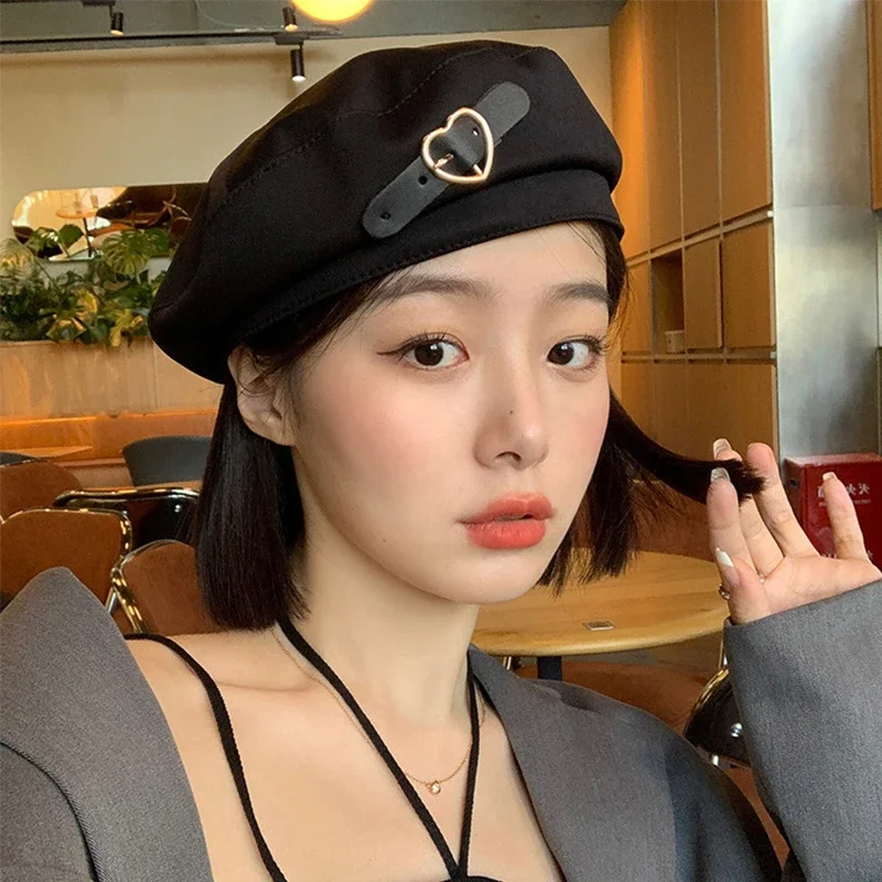 Women's Korean Style Metal Love Heart Beret Hat Black Cotton Octagonal Artist Painter Cap Spring Summer Sunshade Tour Accessory