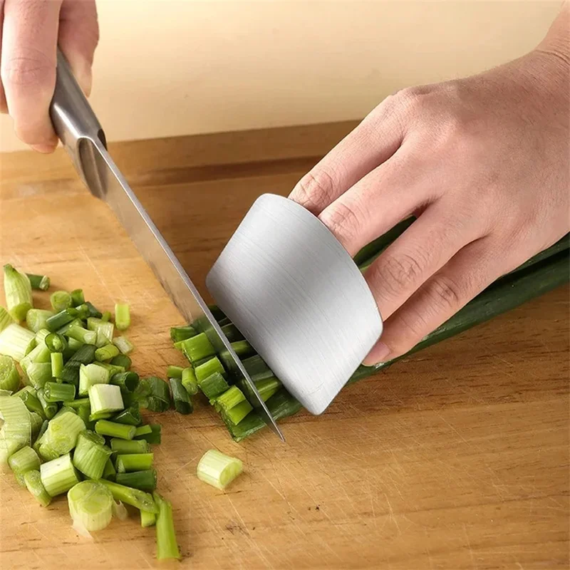 2-12Pcs Stainless Steel Finger Protector Cutting Meat And Vegetables Finger Safety Fingerboard Multi-Functional Kitchen Tool