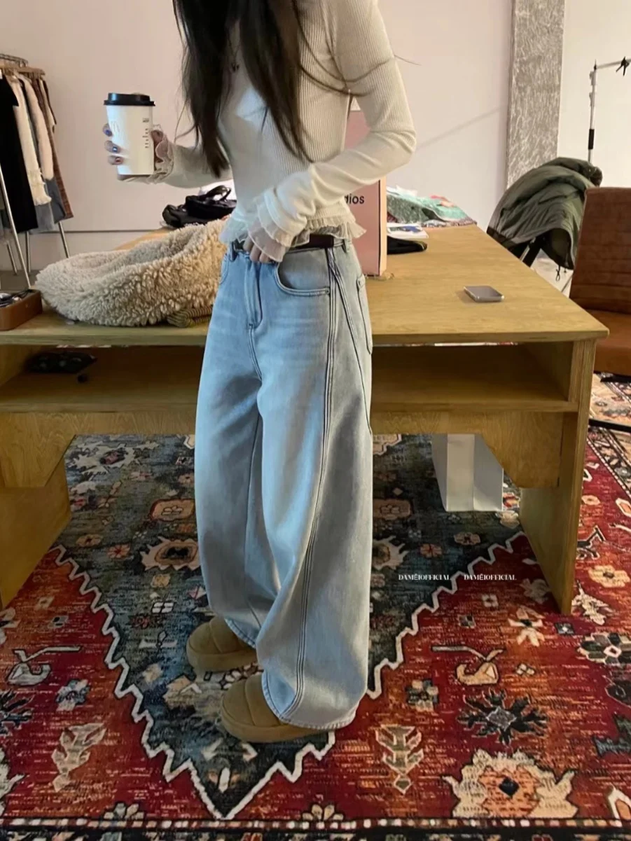 

Winter Women's Loose Fce-Lined Casual Jeans Light Blue Wide Leg Straight Cut Long Pants European Station Brand l Waist