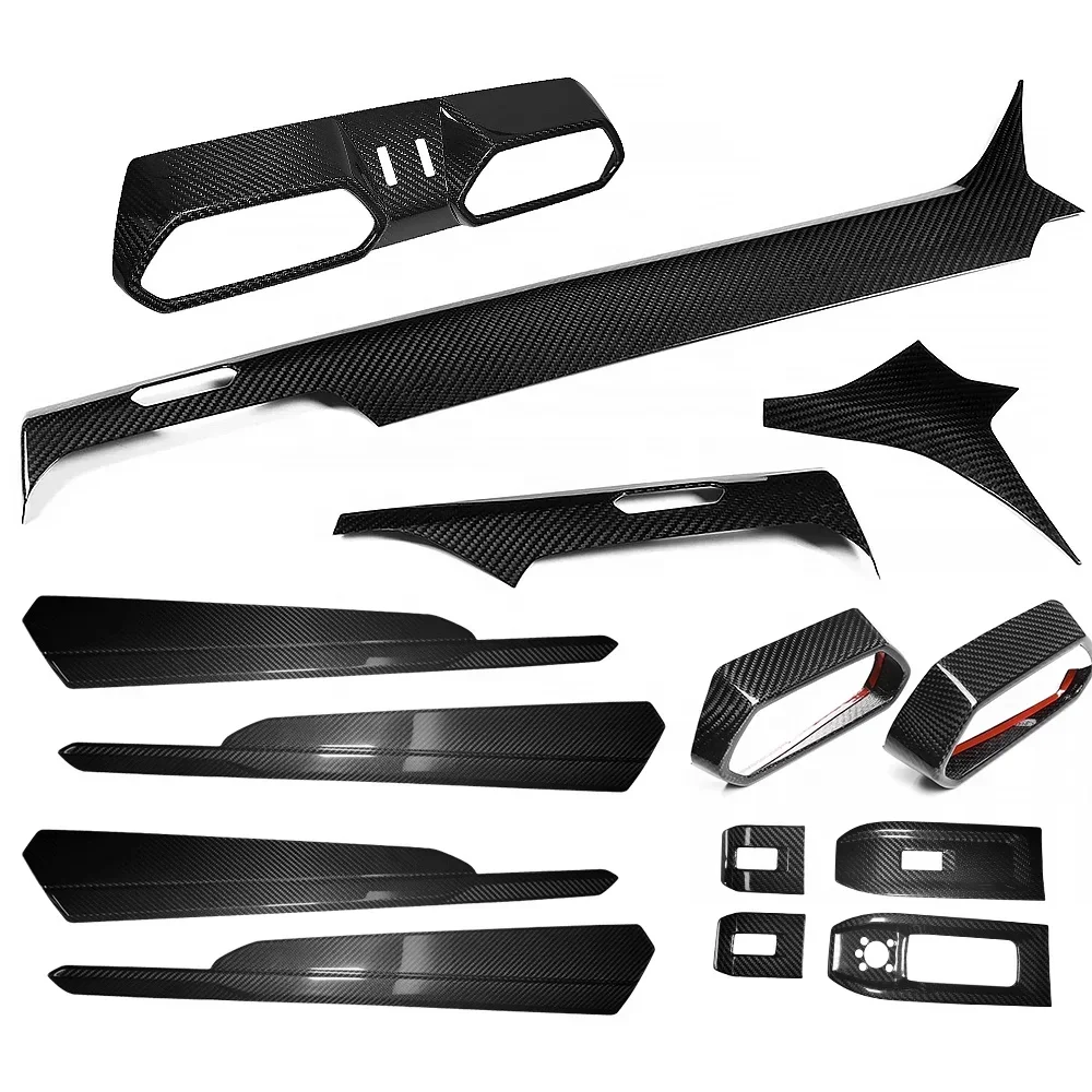 high quality dry carbon fiber car interior kits trims auto part accessories 2023 year for Lamborghini urus