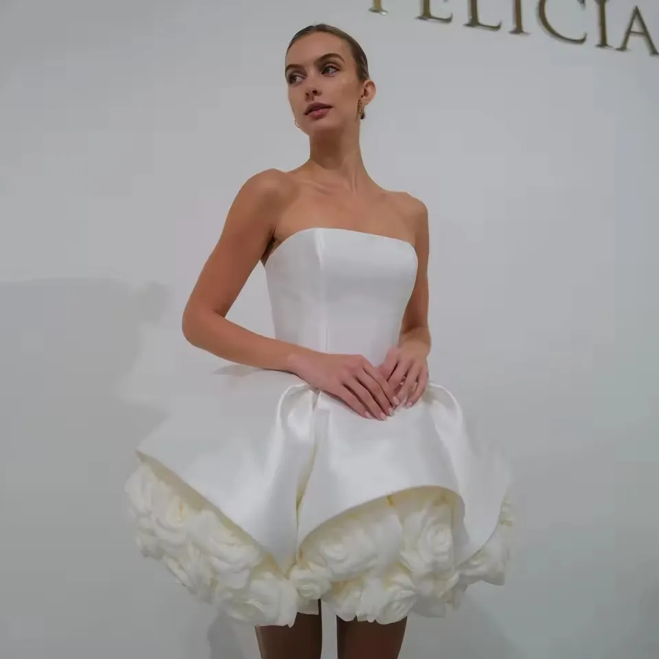 

2025 White 3D Rose Flowers Prom Party Dresses Puffy Floral Prom Gown Hand Flower Strapless Short Formal Dress