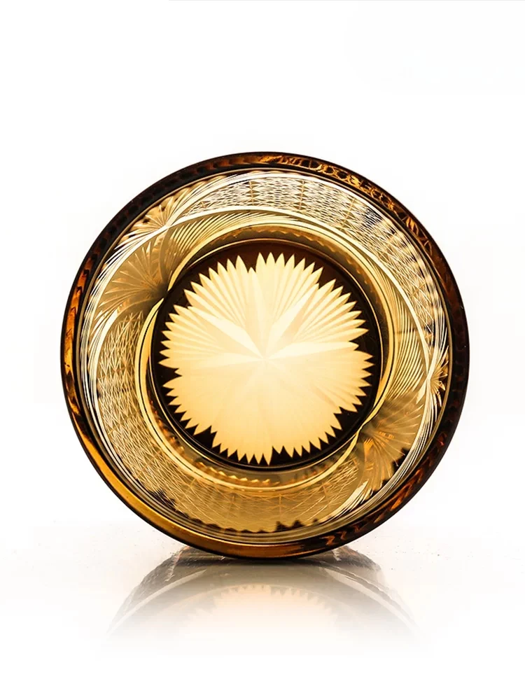 PYH Modern Light Luxury Premium Sense Crane Feather Whiskey Wine Cup Foreign Wine Cup Handmade Gift