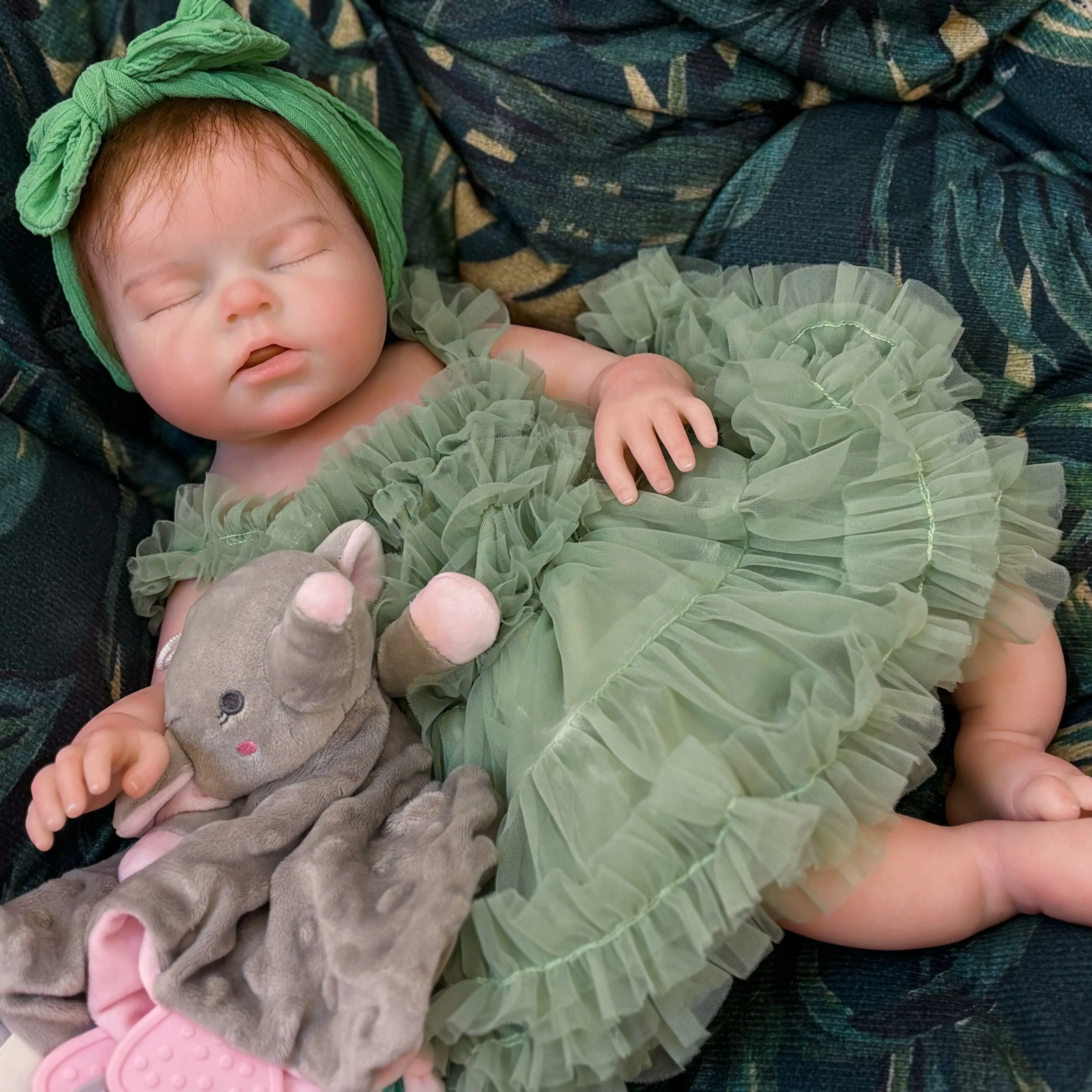 20 Inch Silicone Reborn Baby Doll Handmade Lifelike Silicone Girl with Rooted Mohair Simulated Asleep Toddler Collectible Gift