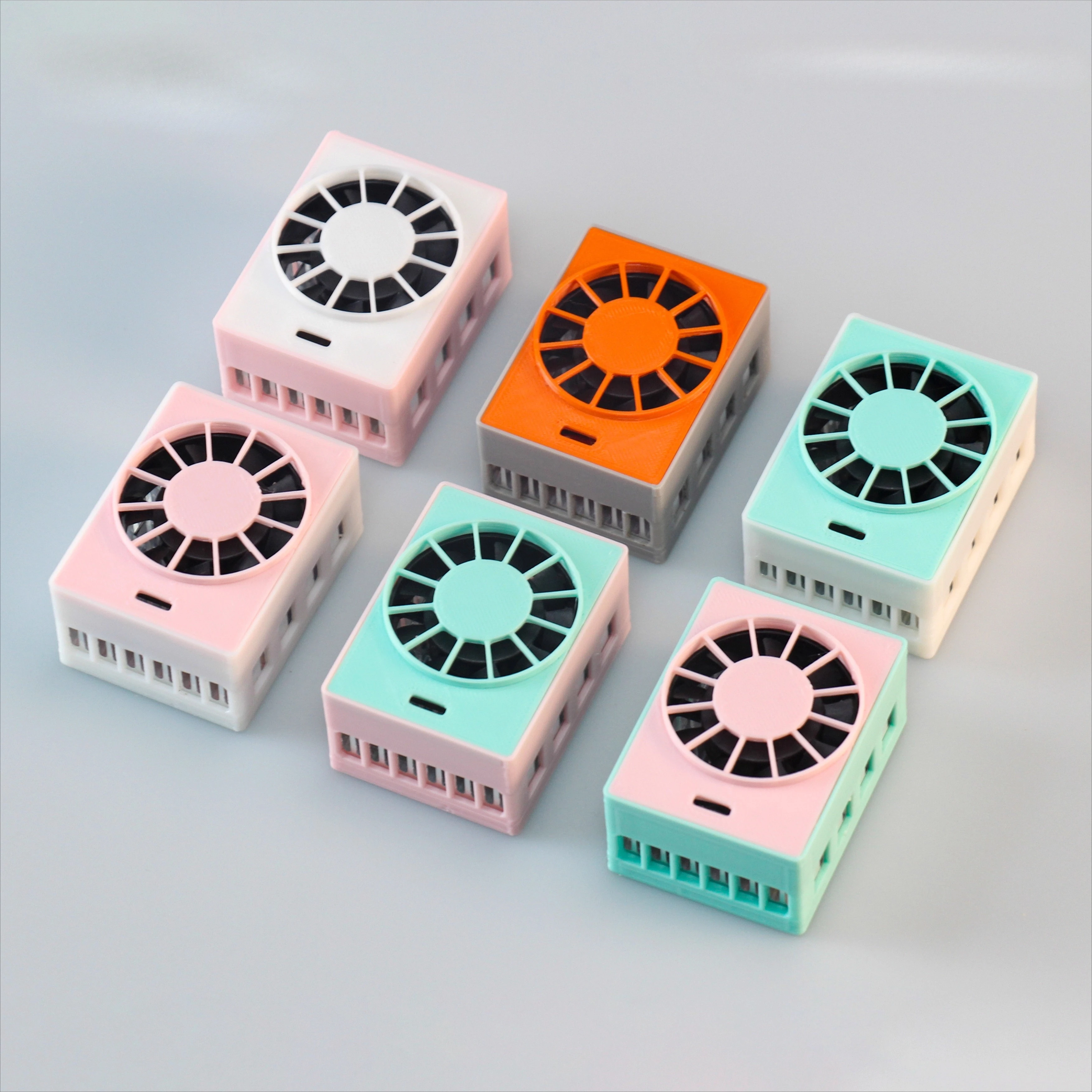 Mobile phone radiator, high-power 27W semiconductor mobile phone tablet computer radiator