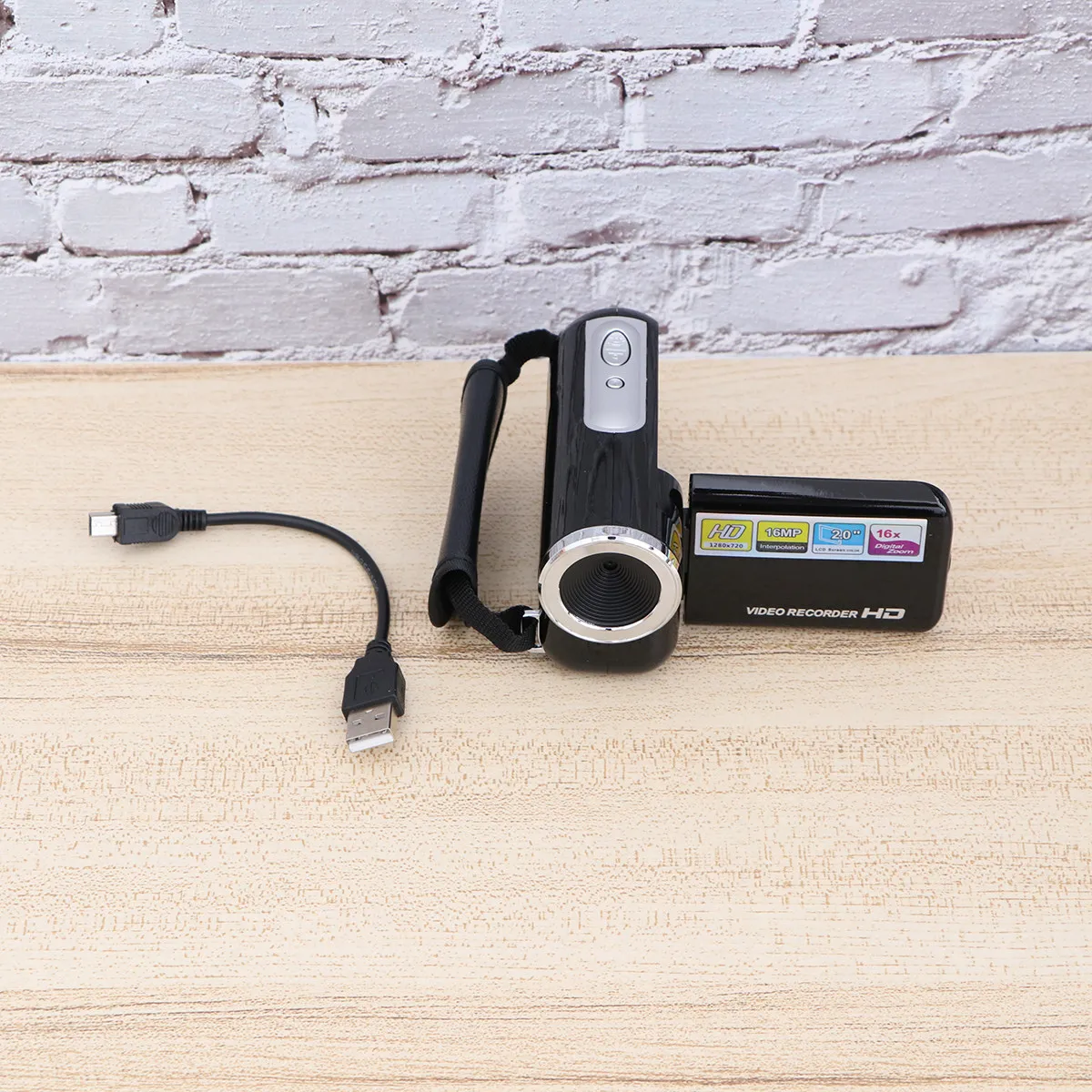 

Mini Video Dv Camcorder 16 Million Digital Camera Black 2.0 Inch Screen LED Flash 16X Digital Zoom Sports Concert