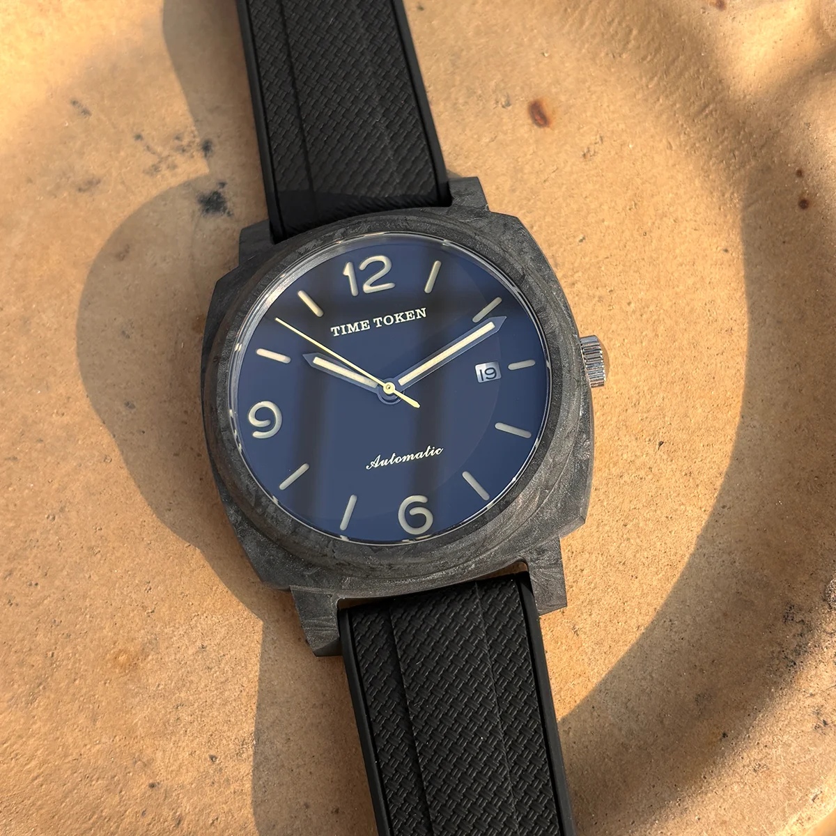 TIMETOKEN Carbon Fiber Mens Watch Automatic Movement Luminous Hands Calendar Waterproof Rubber Band Luxury Sport WristWatch T538