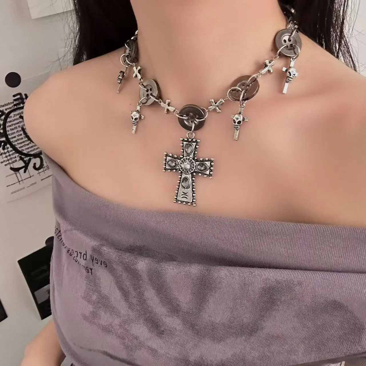 Hip-hop design sense Trend Niche design sense Punk Personality Rock and roll Cross Alloy Necklace Man Sweater chain