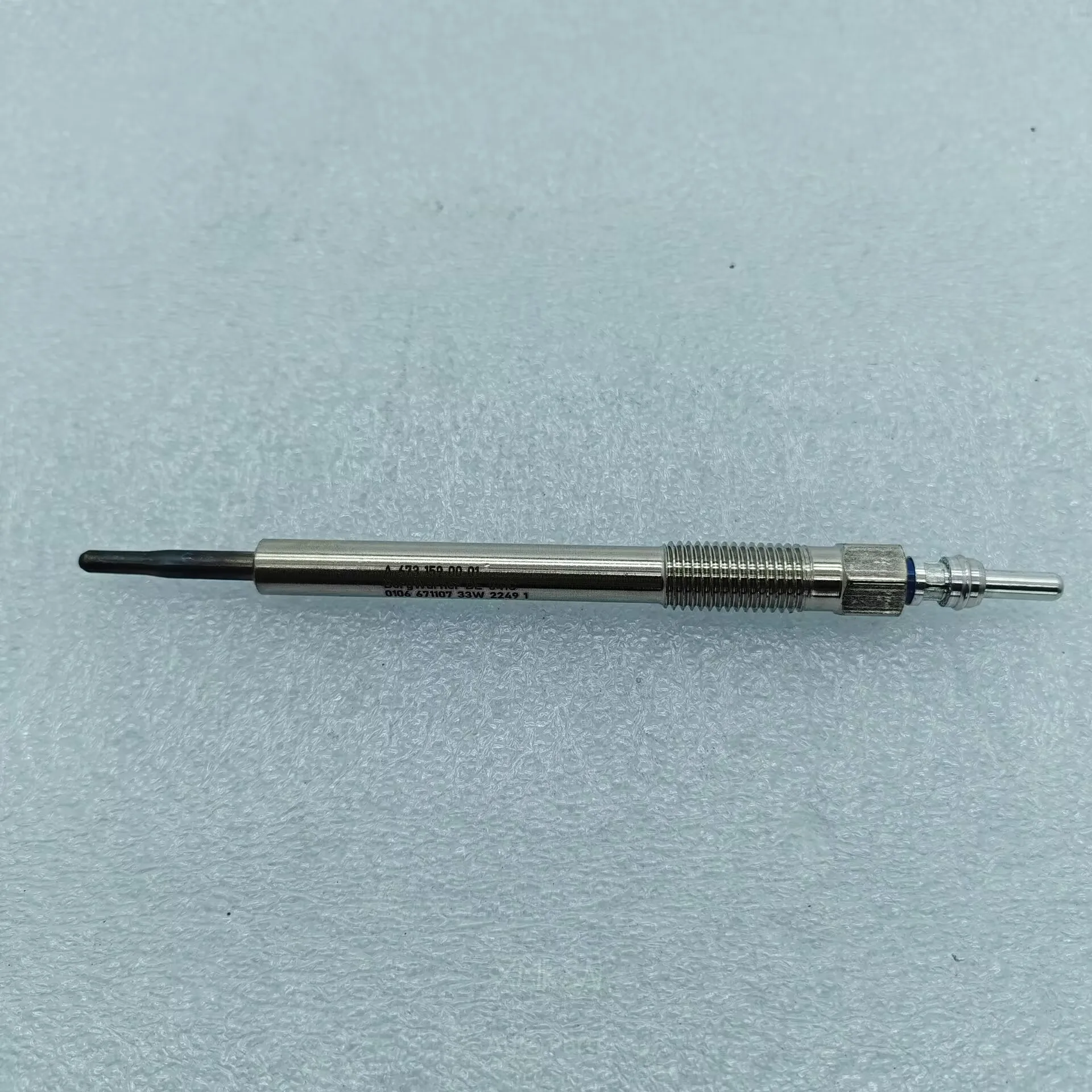 Glow plug For Ssangyong Korando II Tivoli/XLV D16F# 6731590001