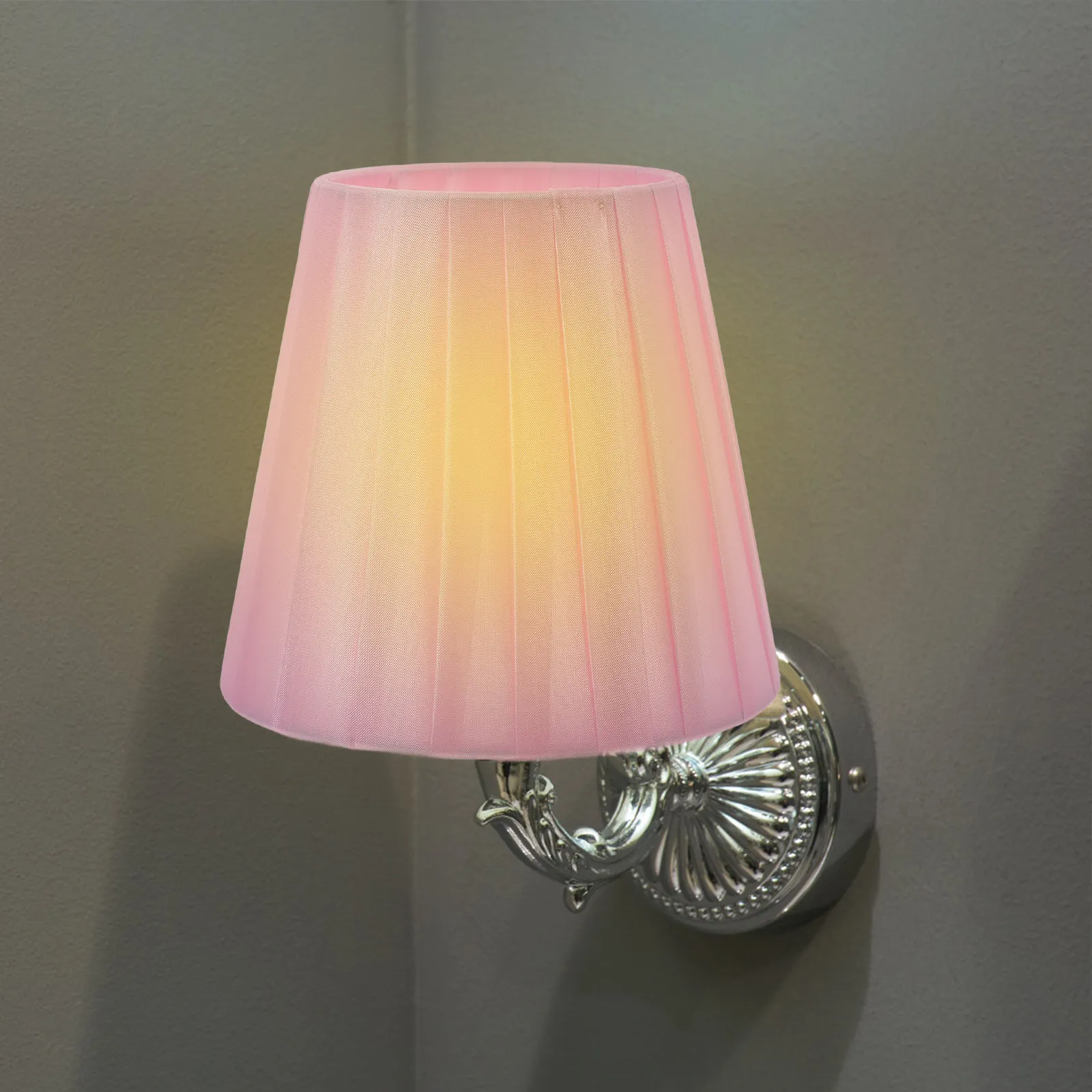 Elegant Pleated Fabric Lampshade for Desk Table Floor Lamp Home Decor Softens Light Sturdy Iron Frame Decorative Lampshades