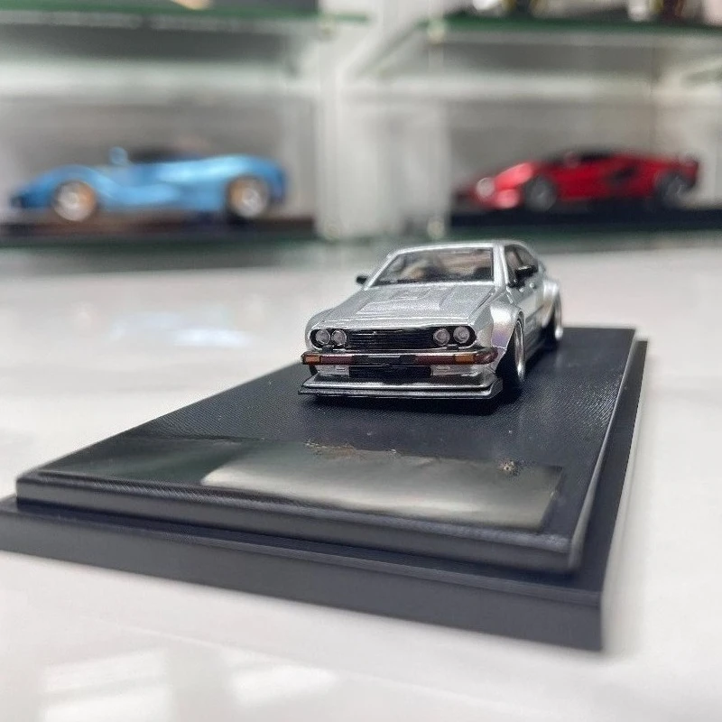 For RM Alfa Romeo GTV6 Widebody Modified Open-Top Edition 1:64 Alloy Car Model Collection Piece Decoration Item