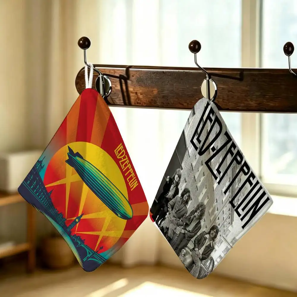 Rock Band L-Led Zeppelin Polyester Cotton Hanging Kitchen Towel Skin Friendly Hand Wiping Towel For Hotel Cafe Household