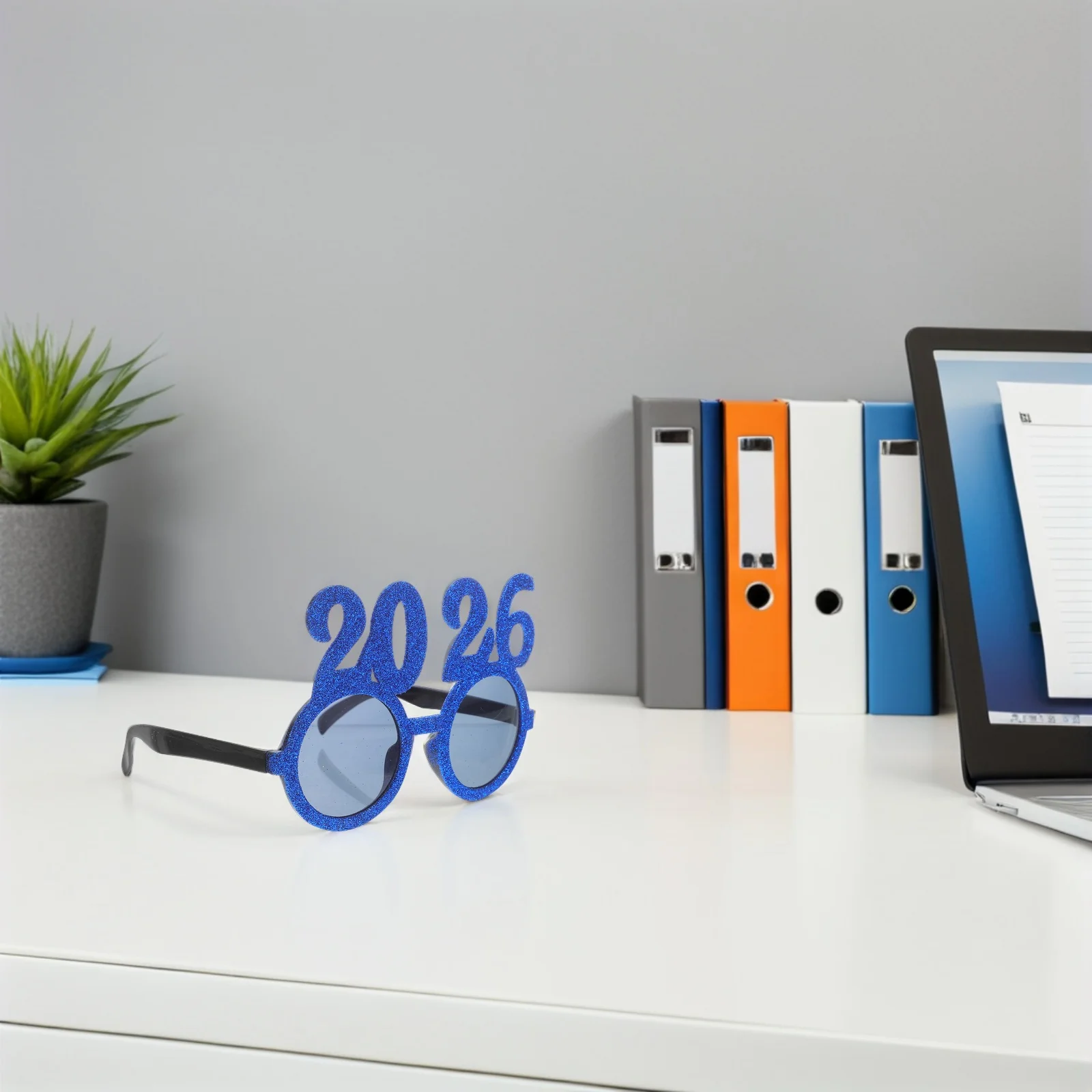 

4Pcs 2026 Glitter New Year Party Glasses Number Eyewear Photo Booth Props Graduation Event Happy New Year Plastic Glasses