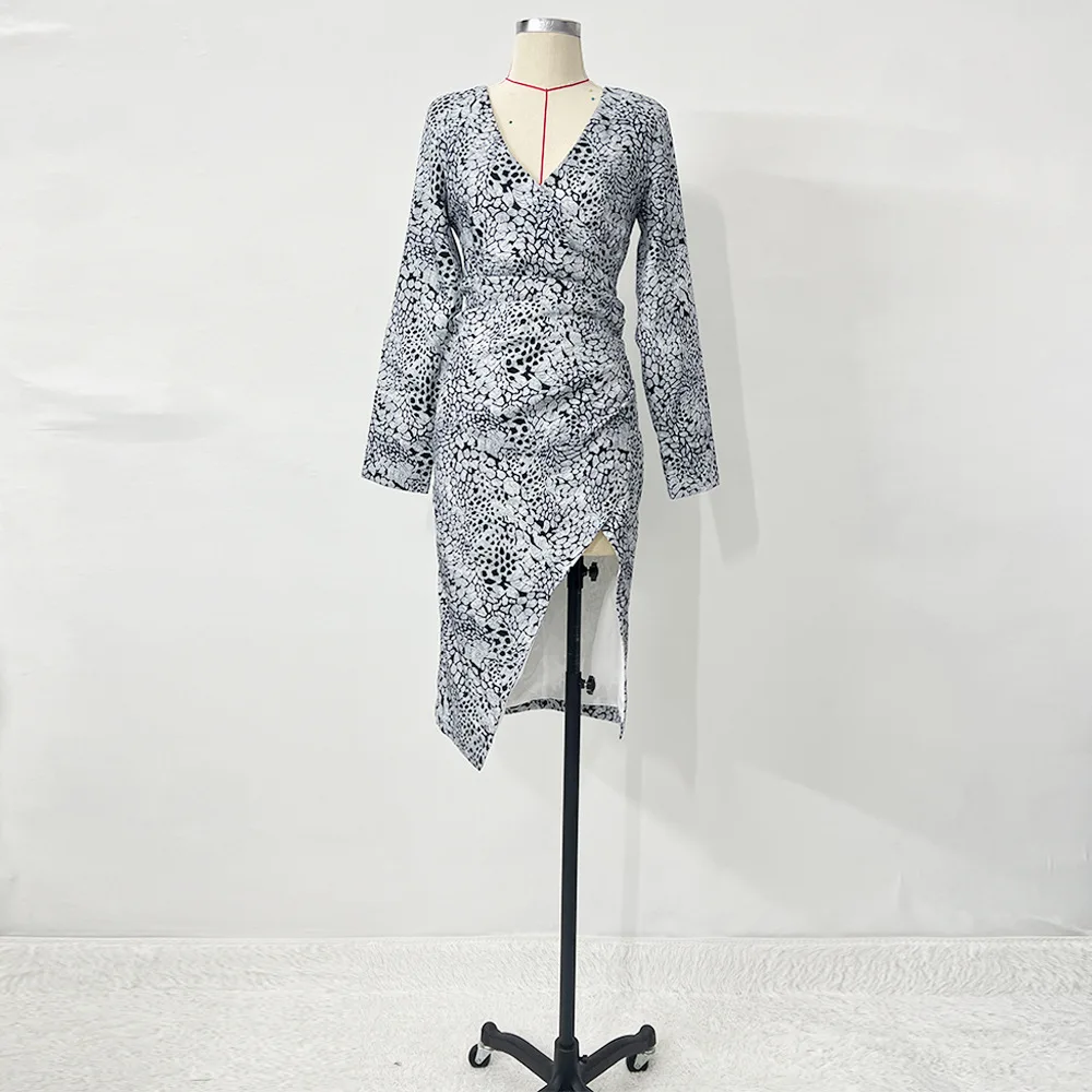 فستان حفلات النادي الليلي النحيف المرأة مثير عميق الخامس مطوي مطبوعة الجانب الشق فستان بكم طويل ملهى ليلي فستان سهرة فستان كوكتيل