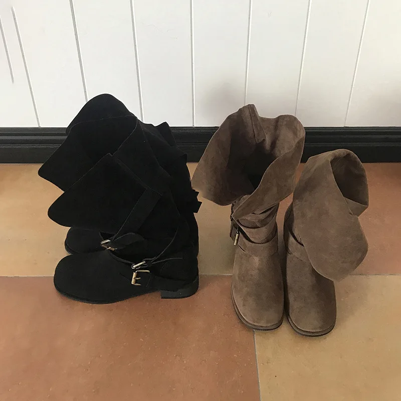 

Ботинки в стиле вестерн со средней трубкой и пряжкой на ремне, женские ботинки из матовой кожи на толстом каблуке, женские рыцарские ботинки из мягкой кожи, женские рыцарские ботинки на низком каблуке в стиле ретро