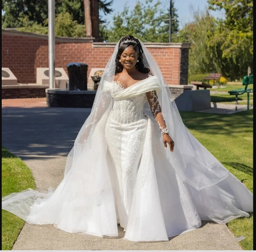 Customized Sheer Neck Shinny Appliques Beads Wedding Dress with Removable Skirt Robe De Mariée  Modest Long Sleeves Bridal Gown
