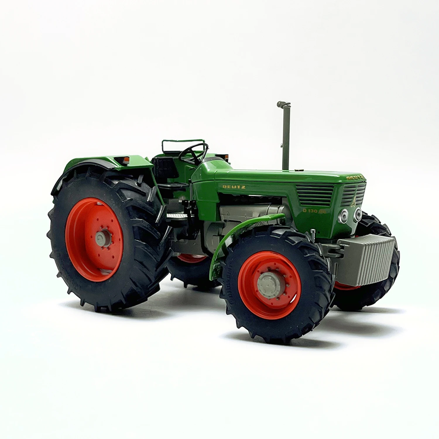 Weise-Tracteur agricole en alliage moulé sous pression, échelle 1:32, DEUTZ 130 06, jouets modèles de voitures, irritation, cadeaux pour adultes, souvenir, affichage des collèges