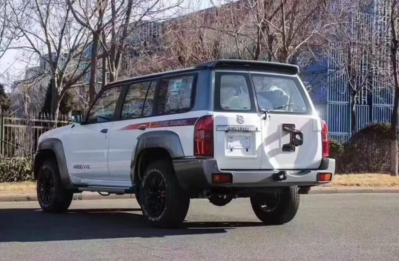 Rear Spoiler for Nissan Patrol Y61 (All Versions) - Y61 Rear Wing