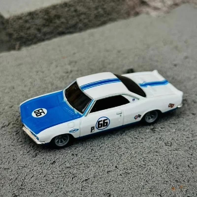 Hot Wheels Premium 1:64 Diecast نموذج سيارة بوليفارد 66 شيفروليه كورفير يينكو ستينغر لعبة سيارة قابلة للجمع للأولاد
