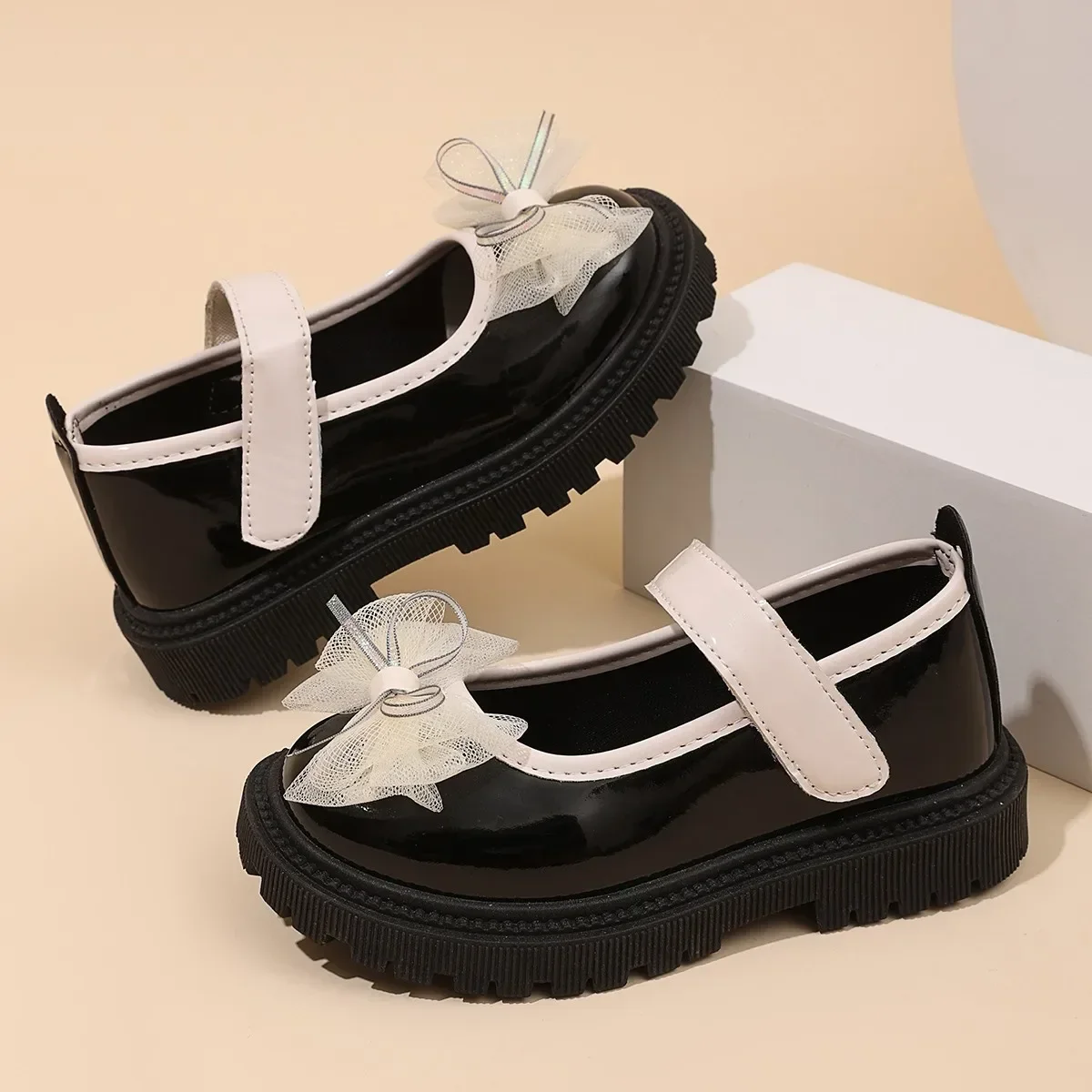 

2025 Spring Autumn New Children Leather Shoes Mesh Bows Soft Bottom Kids Flat Shoes Hook&loop Cute Girls Princess Shoes Elegant