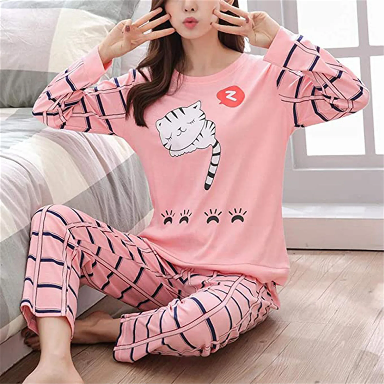 Autumn and Winter Woman  Loose Long Sleeves Shirt + Long Pants Pajamas Two-piece Suit