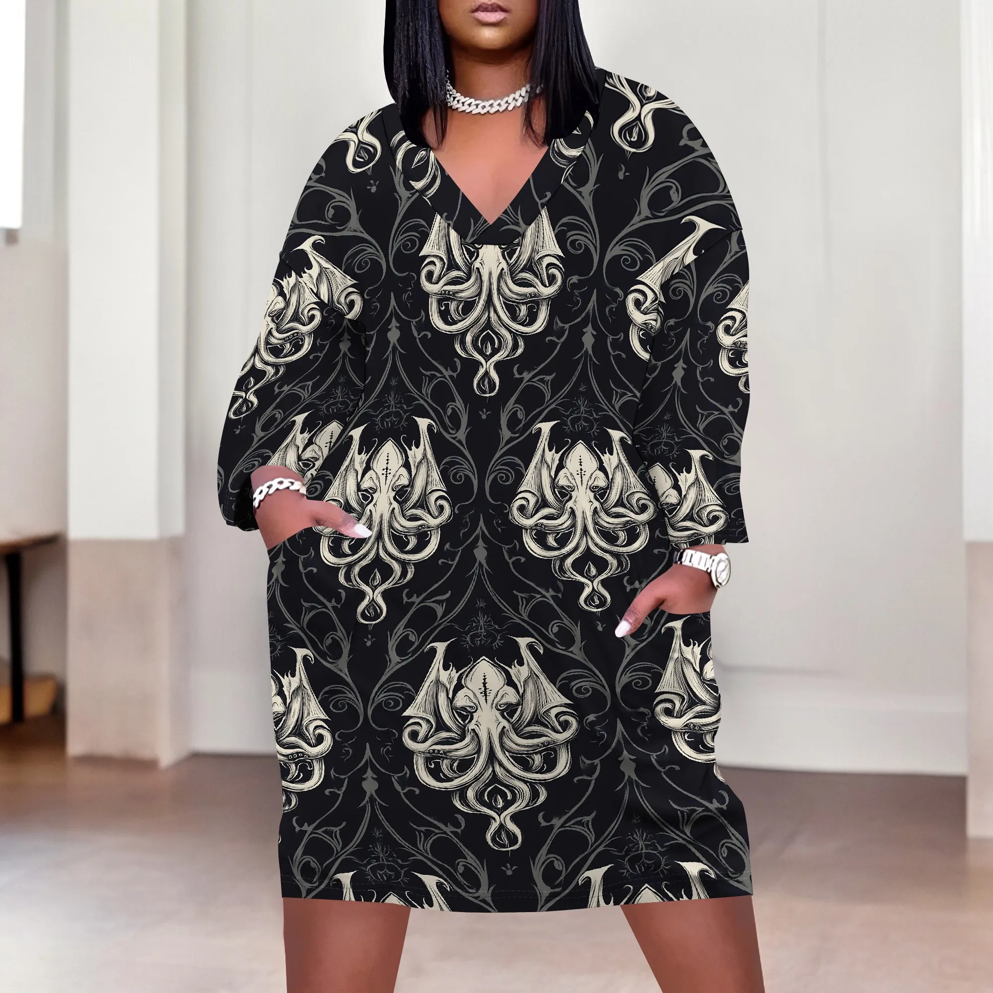 

Plus Size Women's Black Gothic Floral Print Dress XL-6XL, V-Neck Casual Dress for Bold and Elegant Look