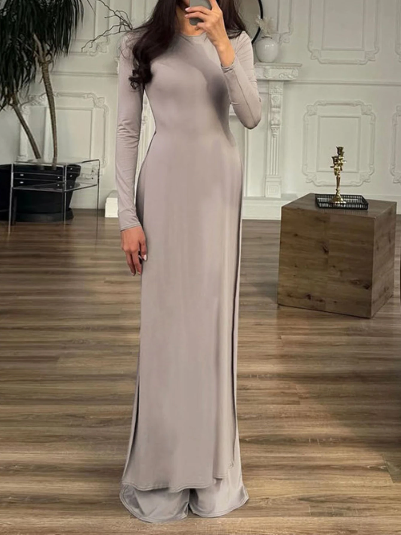 ソリッドツーピースセット レディース スリムフィット フレアパンツ トップス 軽量 セミシアー