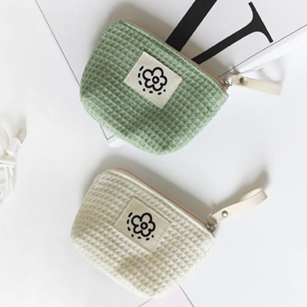 Women\'s Small Matcha Green Makeup Bag Portable Coin Purse Commuter Lipstick Headphones Storage Bag Double Canvas Chain Key Case