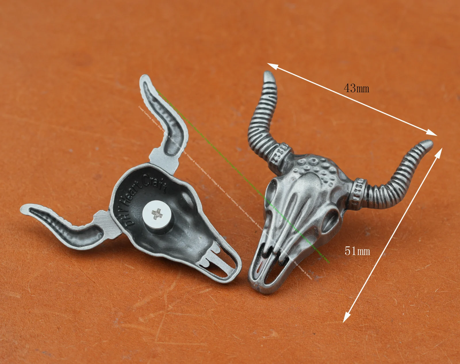 10x50*43mm Punk Biker Antik Silber Western Bull Head Longhorn Leder Craft Gürtel Zubehör Sattel Concho Knopf Schraube zurück – Detail 1