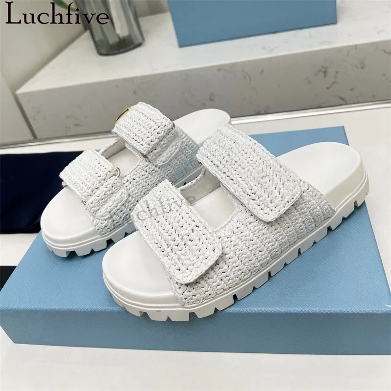 2024 Summer New Round Open Toe Flat Slippers Women Outdoor Fashion Brand Mules Slippers Luxury Street Trend Slippers Woman